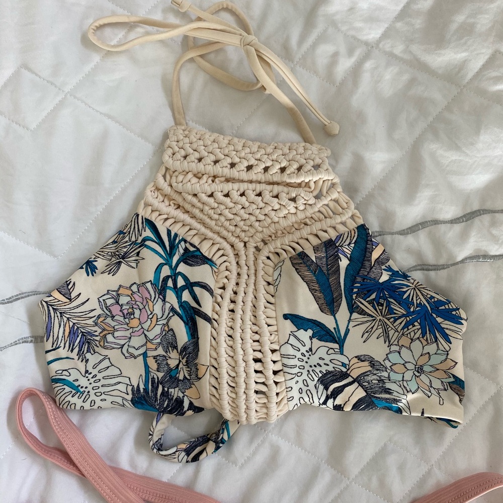 Bikini Bundle! - Picture 5 of 12